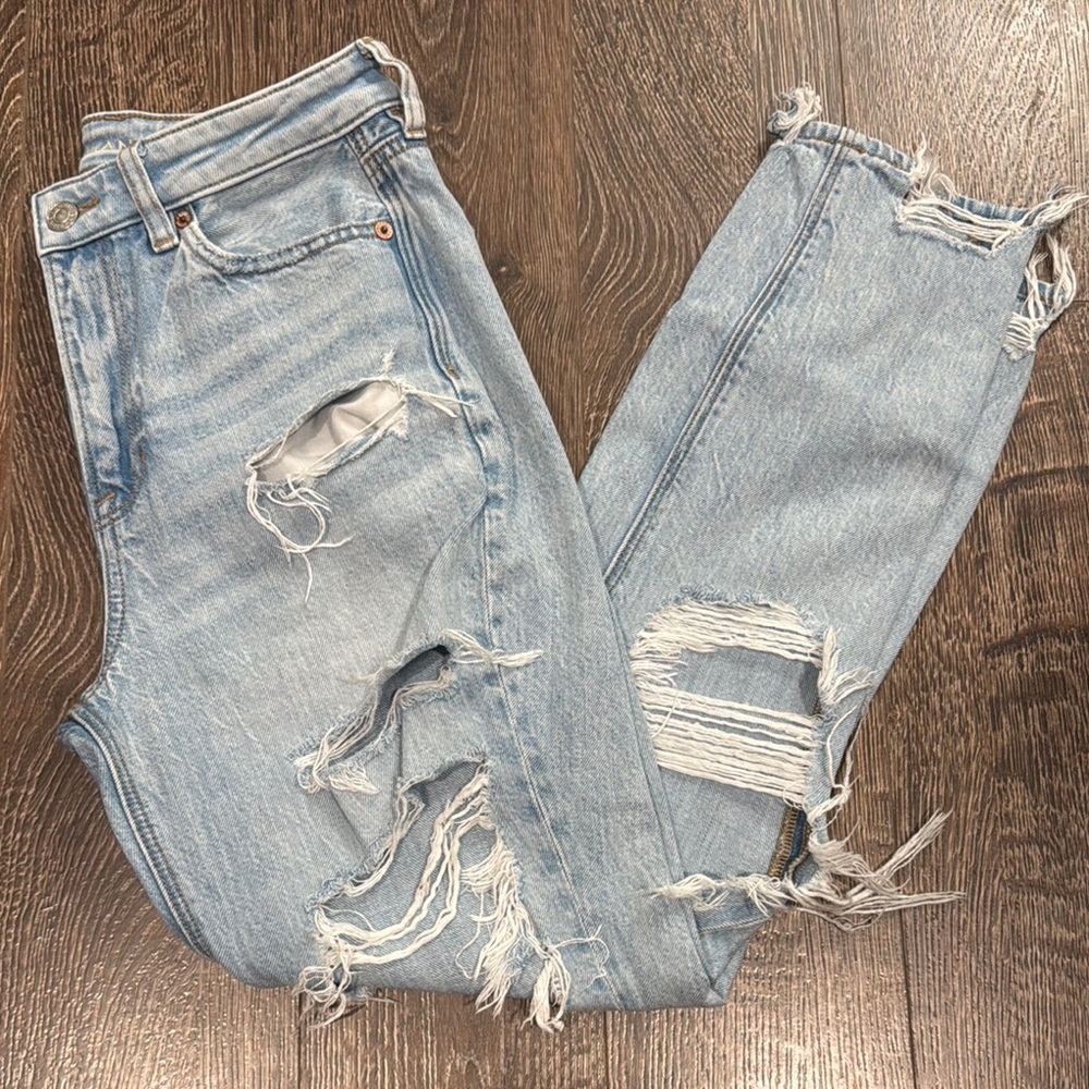Distressed Light Blue Women's Jeans